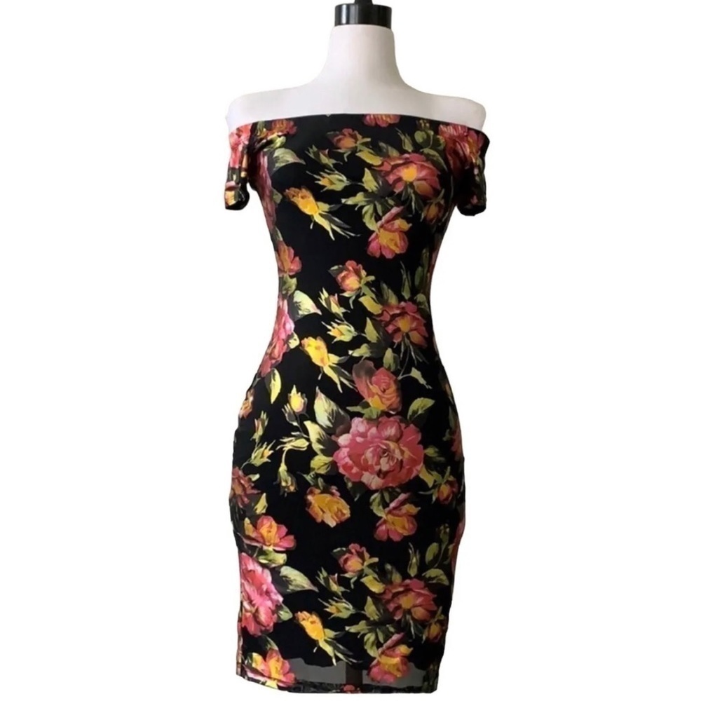 ⚡️10$ sale⚡️ Guess Daliah Foil Off The Shoulder Floral Dress Size S - Picture 7 of 7